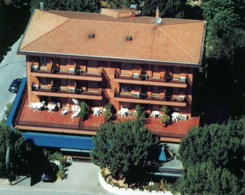 Hotel La Vela 3 estrelas em Passignano sul Trasimeno