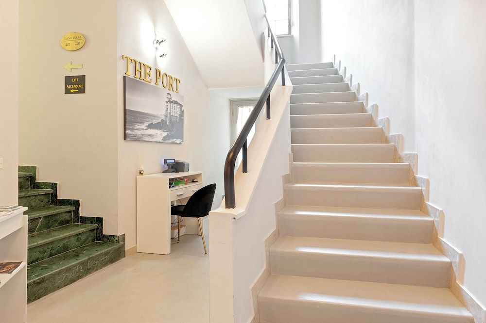 The Port Residence -1 estrellas en Livorno