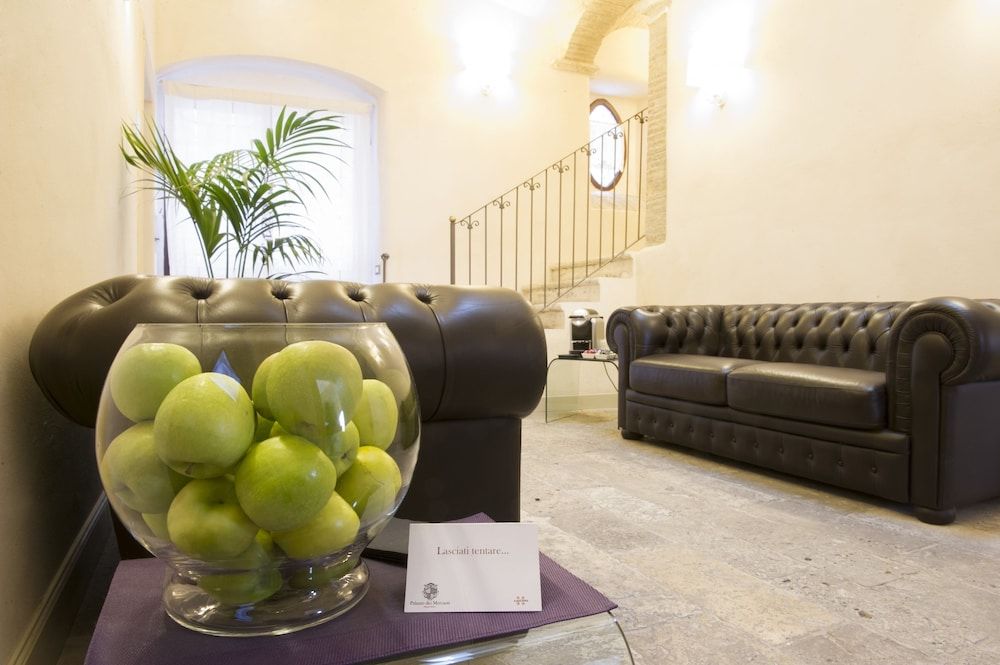 Palazzo dei Mercanti - Historical Residence 2