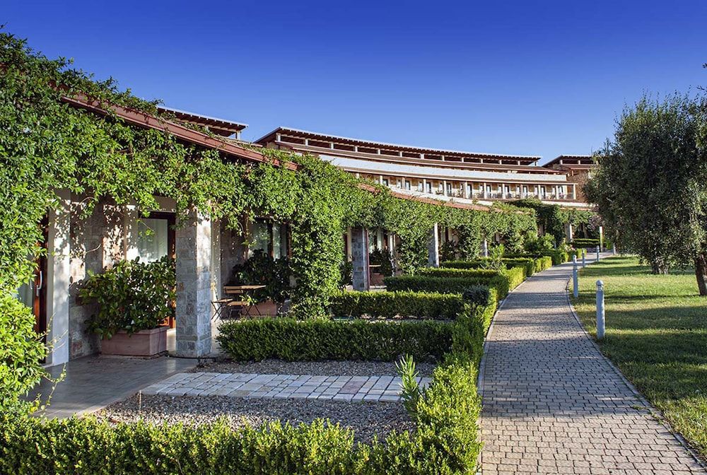 Eco Resort Dei Siriti 1