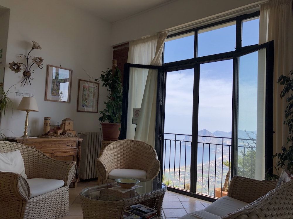 Hotel Villa San Giovanni 2