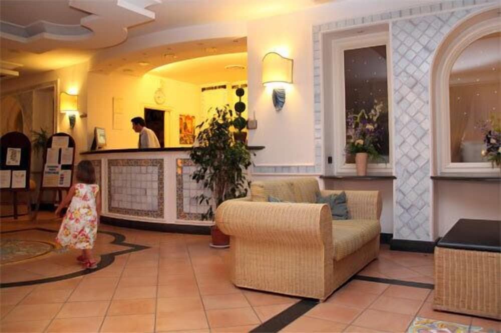 Hotel Club Sabbiadoro 3