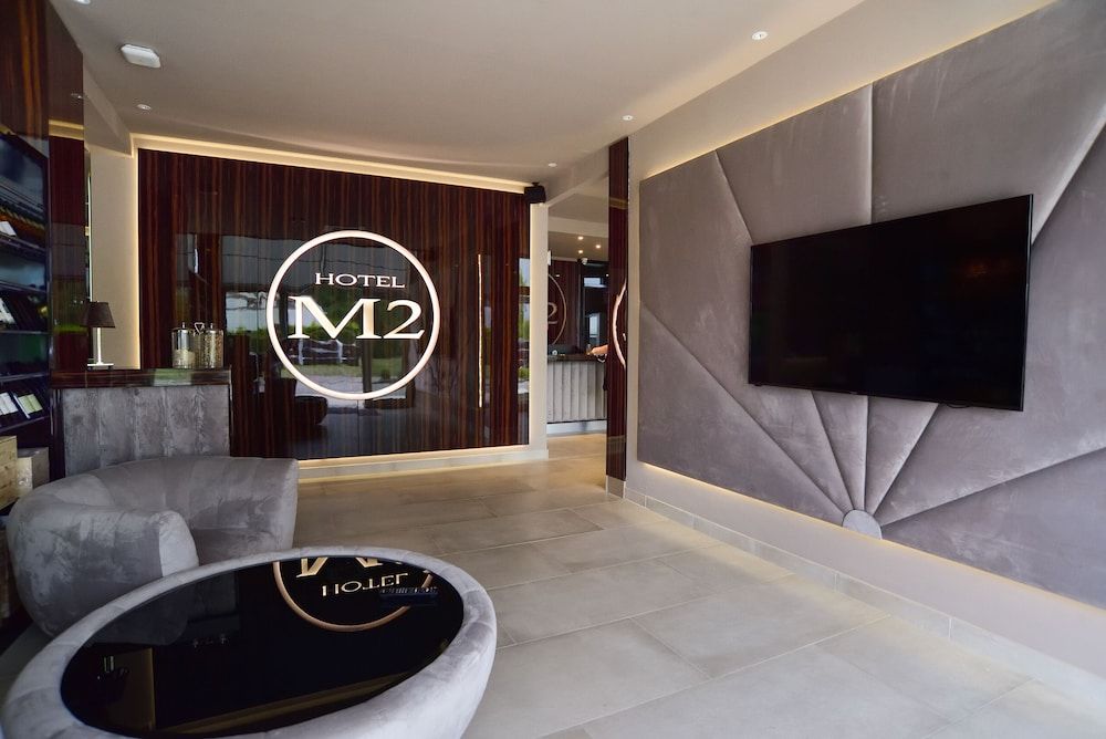 M2 Hotel 2