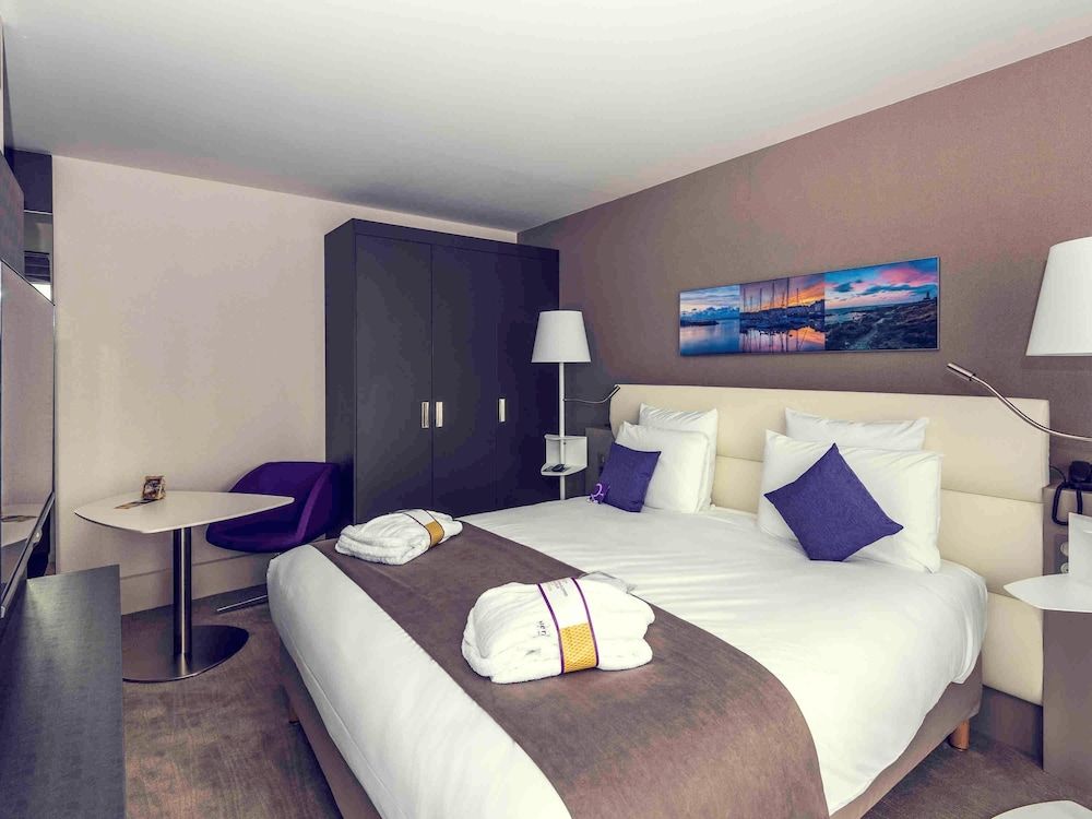 Hotel Mercure Cherbourg Centre Port 2
