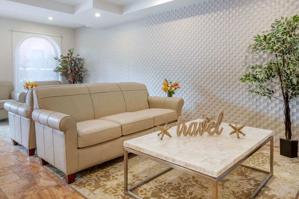 BW Plus Palm Beach Gardens & Suites Conf. Ct 3