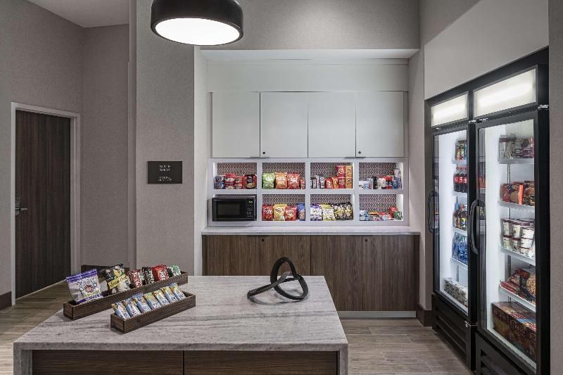 Hampton Inn Boston Woburn 3