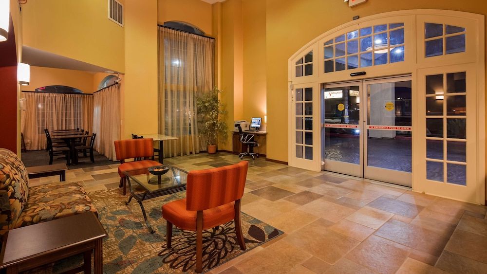 Best Western Palm Court Inn 2