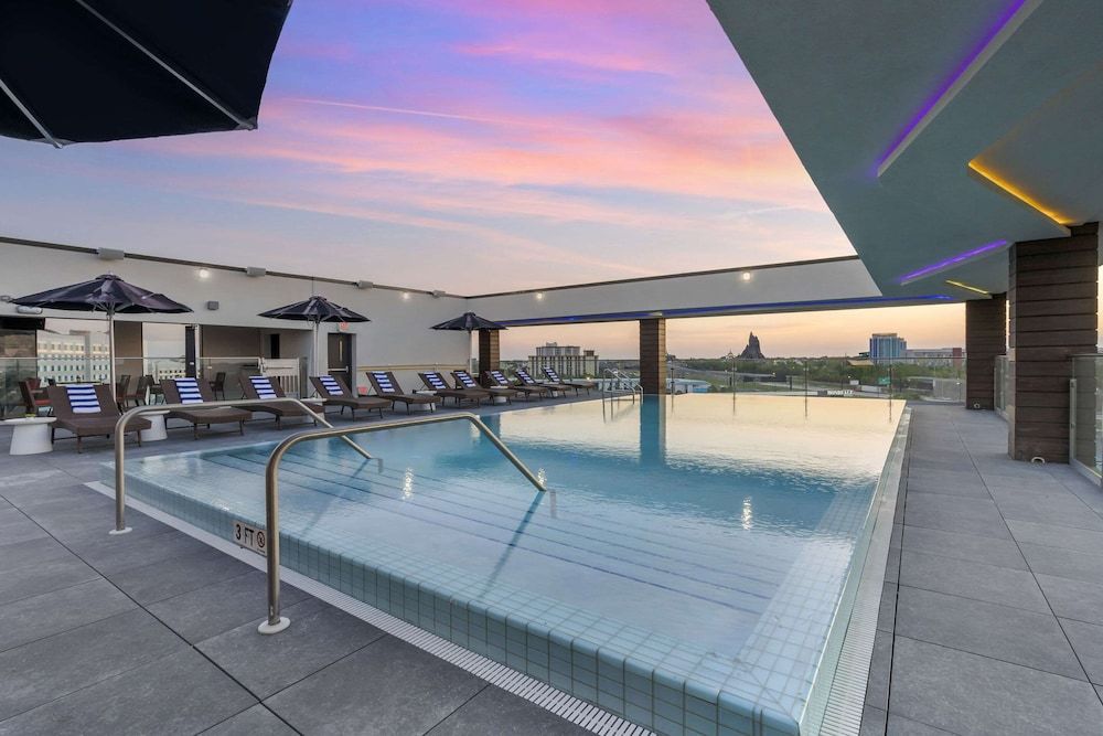 Cambria Hotel Orlando Universal Blvd 1