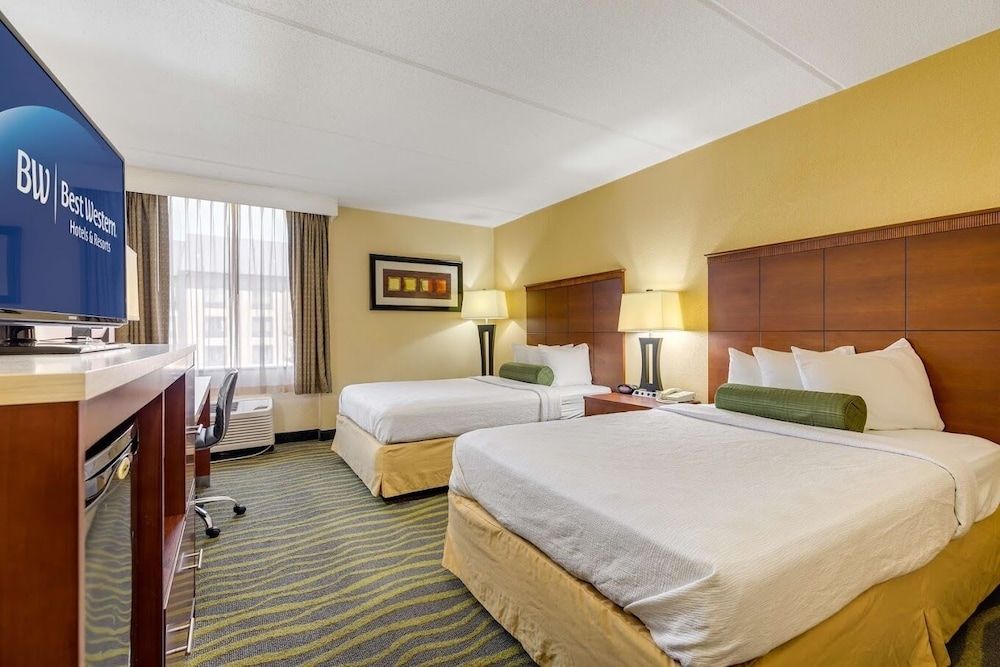The Independence Inn Charlotte/Matthews Hotel 2