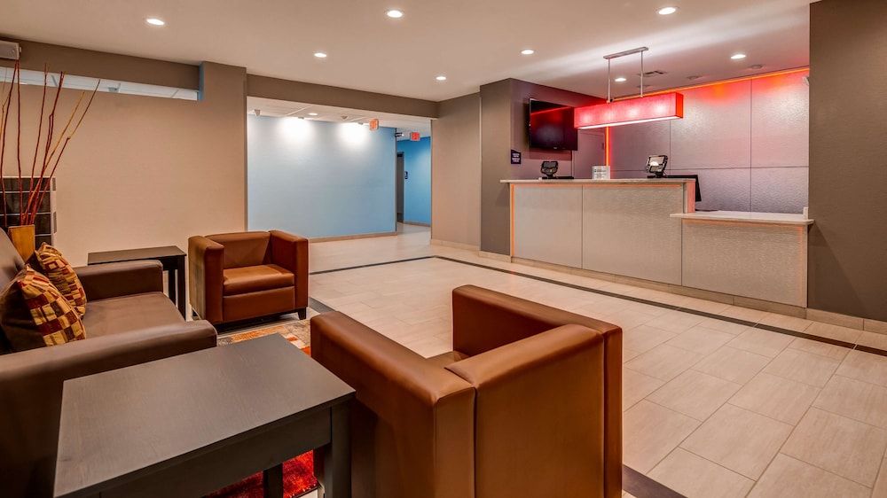 SureStay Plus Hotel by Best Western Humble 3