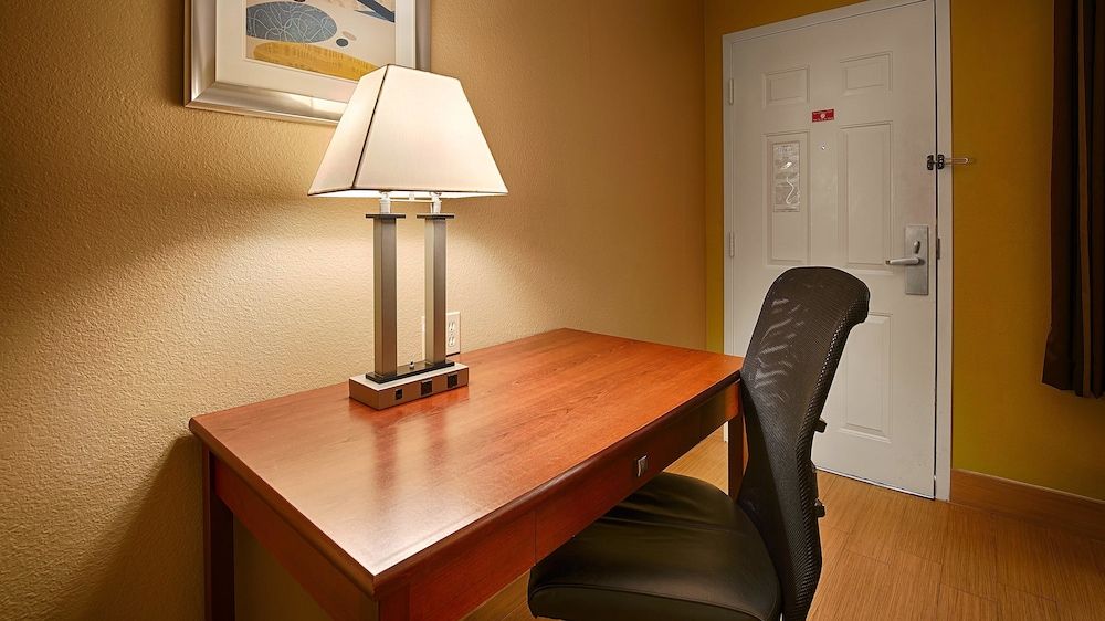 Best Western Paradise Inn 3