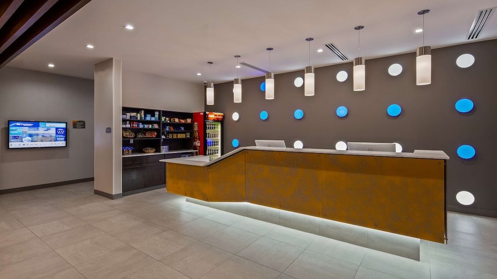 GLō Best Western Tulsa East Route 66 3