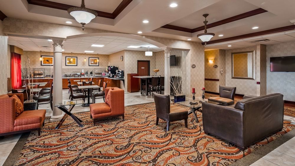 Best Western Plus Memorial Inn & Suites 3