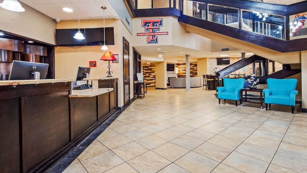 SureStay Plus Hotel by Best Western Lubbock Medical Center 3
