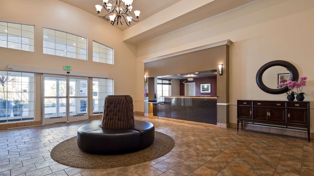 Best Western Salinas Valley Inn & Suites 2