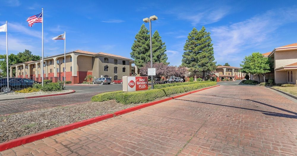 Best Western Plus Heritage Inn 3 estrelas em Stockton
