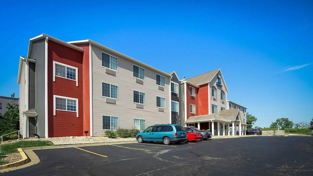 Best Western Worlds of Fun Inn & Suites 1