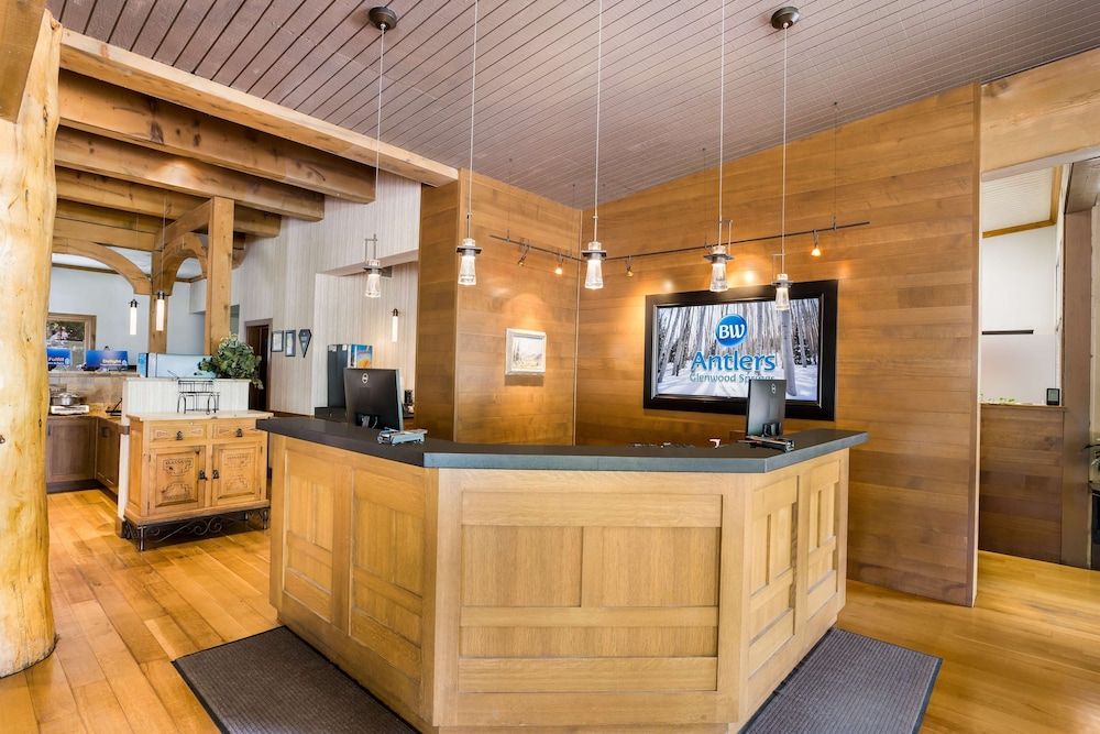 Best Western Antlers 2