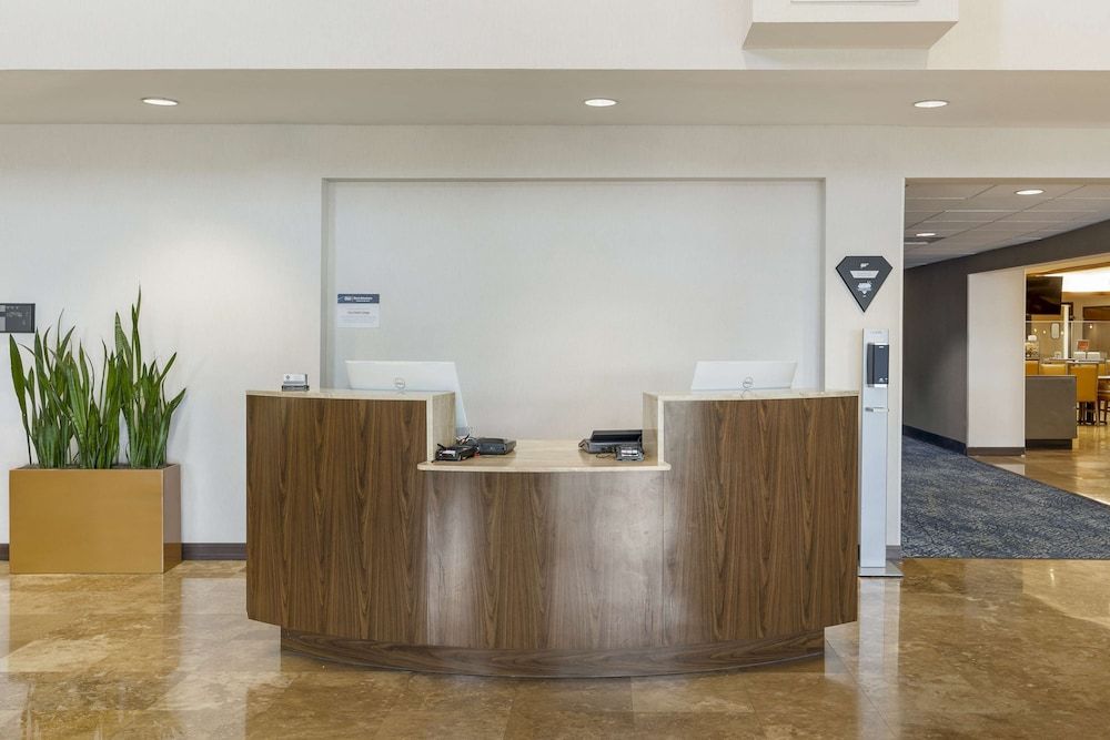 Best Western Plus Henderson Hotel 3