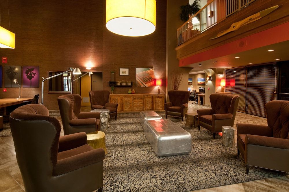 Best Western Plus Scottsdale Thunderbird Suites 2