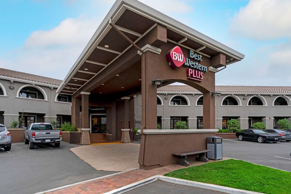 Best Western Plus Brookside Inn 3 estrellas en Milpitas