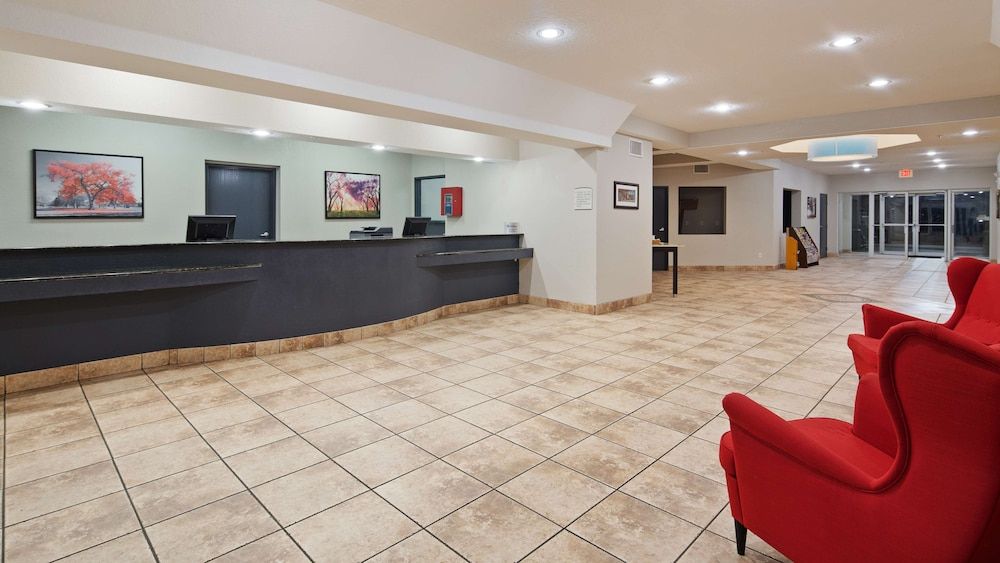 SureStay Plus by Best Western San Antonio Fort Sam Houston 3