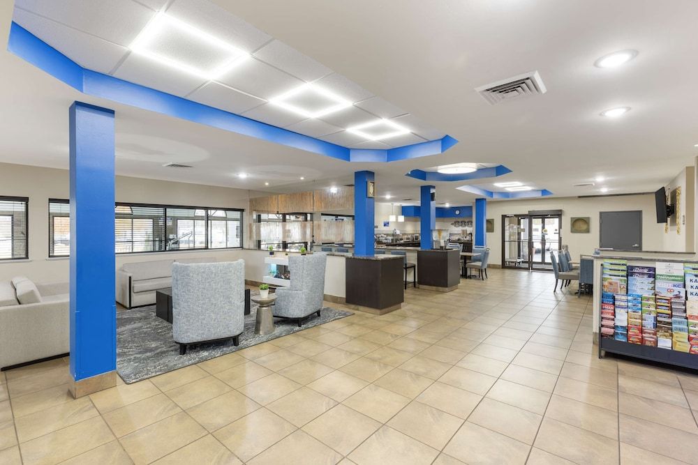 Best Western St. Louis Inn 2