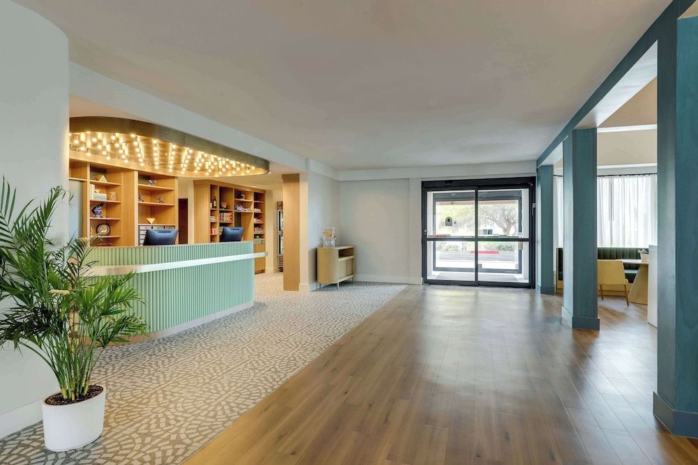 Sonesta Select Scottsdale at Mayo Clinic Campus 2