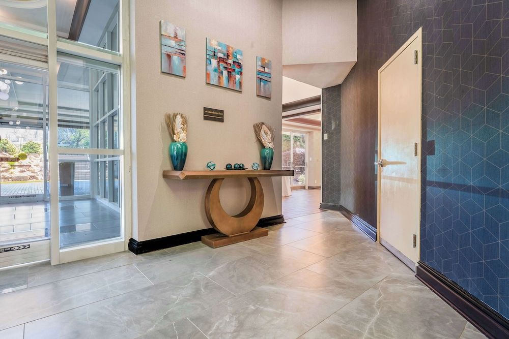 DoubleTree by Hilton South Charlotte Tyvola 3