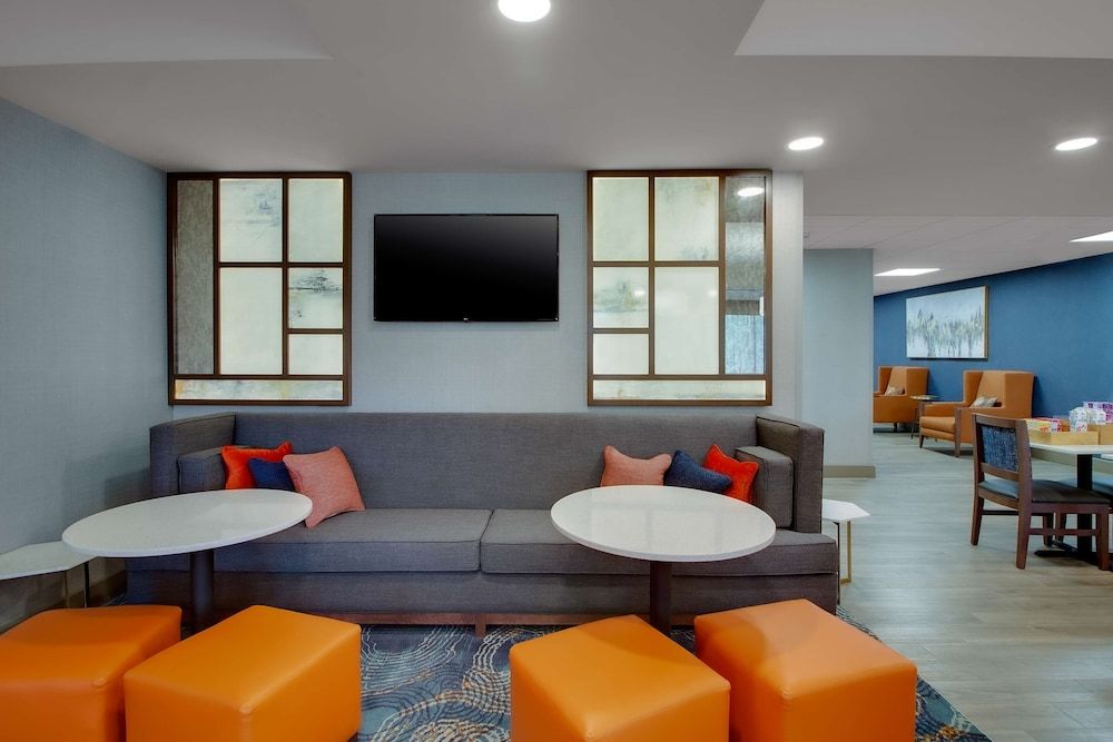 Hampton Inn Birmingham-Colonnade 280 3