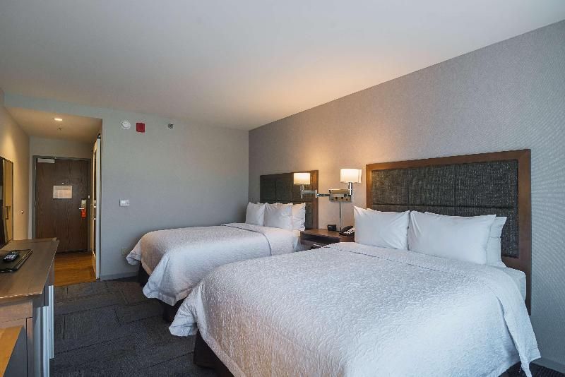 Hampton Inn Chicago North-Loyola Station 3 estrellas en Chicago