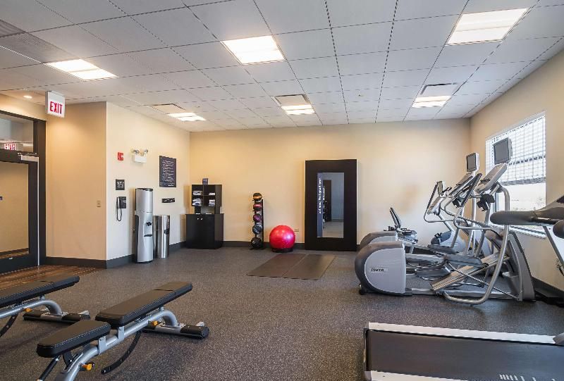 Hampton Inn Chicago North-Loyola Station 3