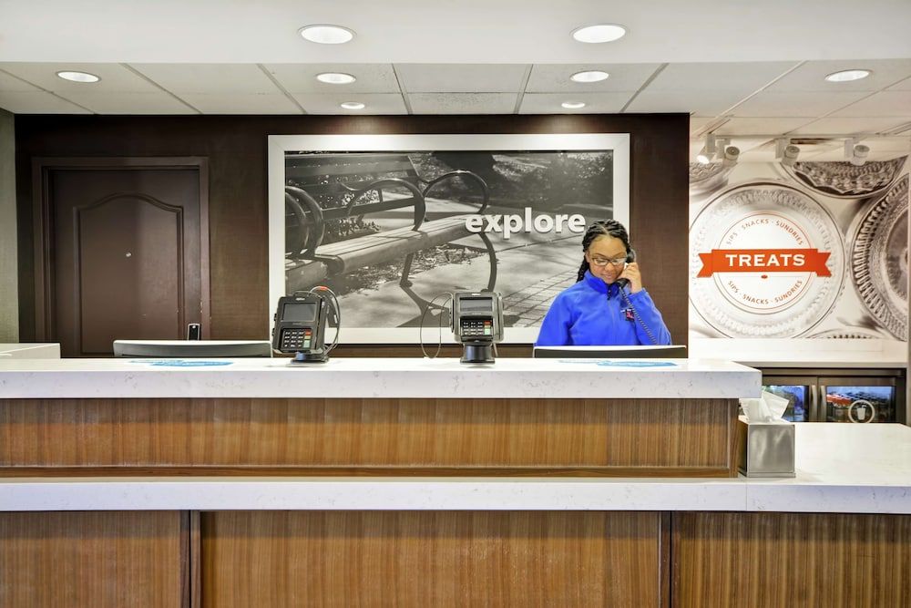 Hampton Inn & Suites Columbus-Easton Area 3