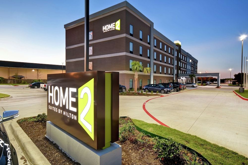 Home2 Suites by Hilton Fort Worth Fossil Creek 1