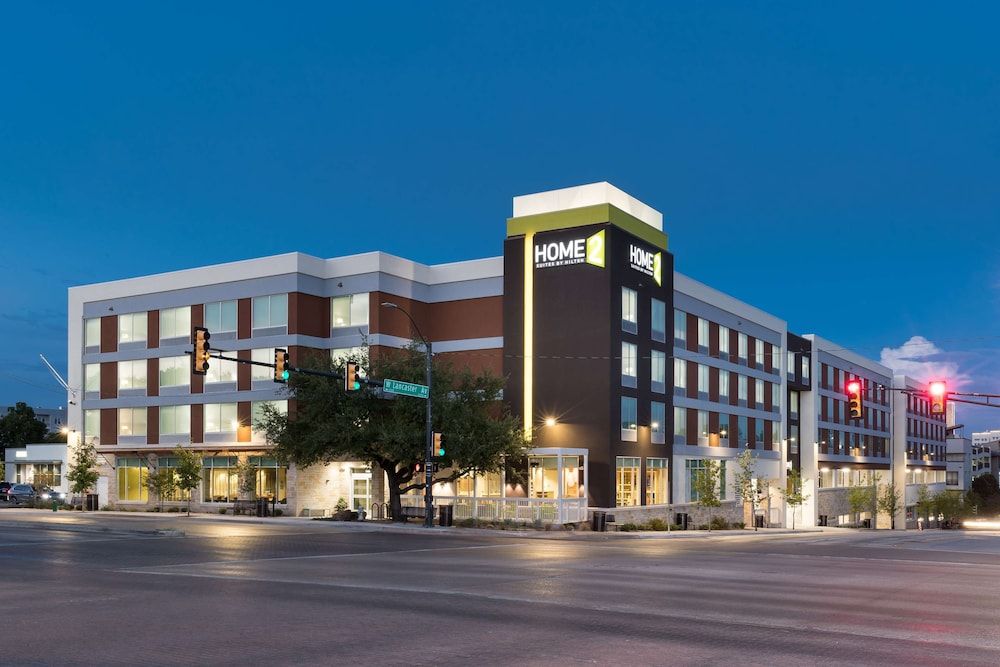 Home2 Suites by Hilton Fort Worth Cultural District 1