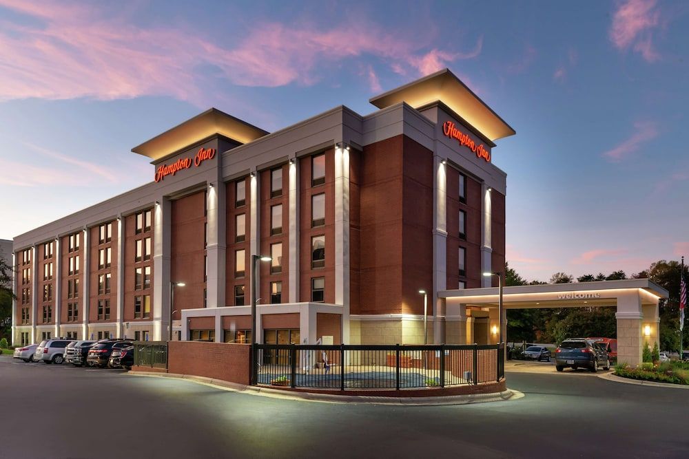 Hampton Inn Greensboro-Airport 1