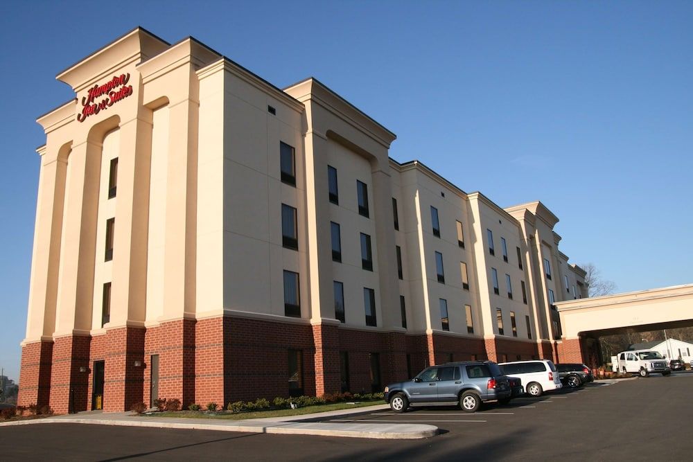 Hampton Inn & Suites-Knoxville/North I-75 1