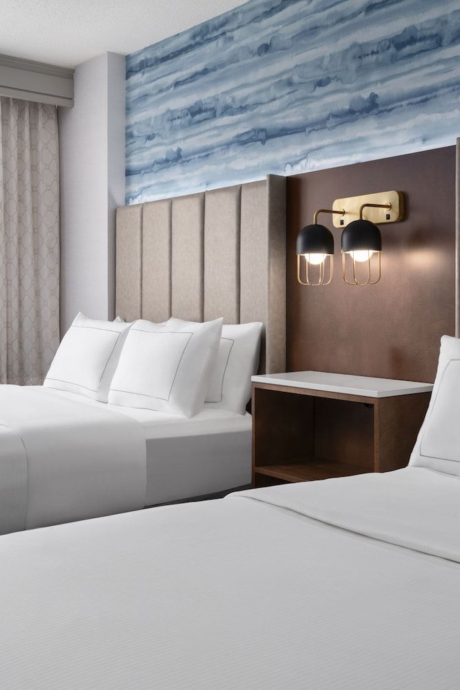 DoubleTree by Hilton Hartford Downtown 2