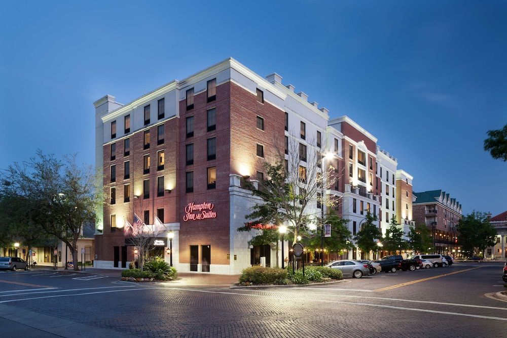 Hampton Inn & Suites Gainesville-Downtown  3 estrellas en Gainesville