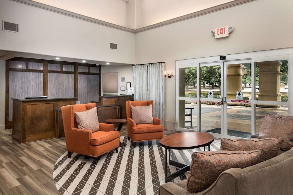 Homewood Suites by Hilton Austin-South/Airport 2