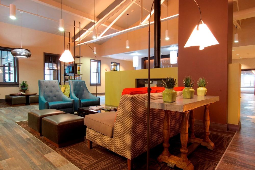 Hilton Garden Inn Burlington Downtown 2