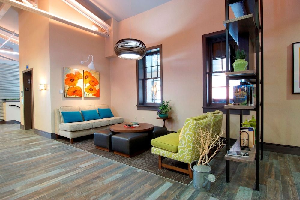 Hilton Garden Inn Burlington Downtown 3