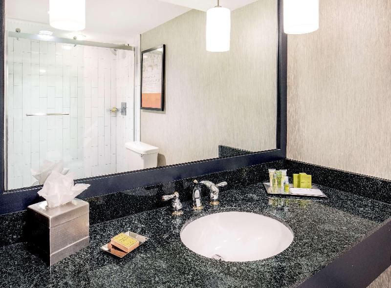 Hilton Boston Woburn 2