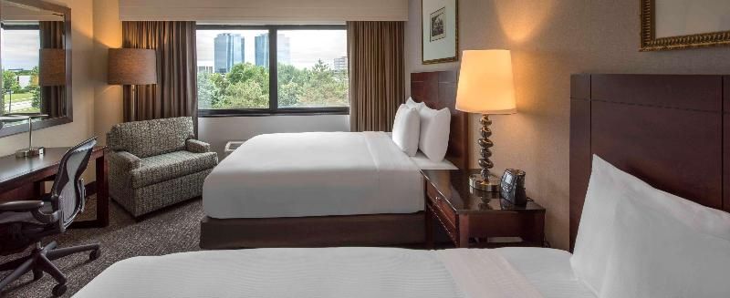 DoubleTree by Hilton Chicago - Schaumbur 3 estrelas em Schaumburg