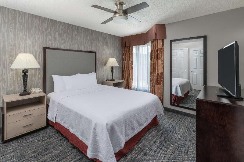 Homewood Suites by Hilton Chicago - Schaumburg 3