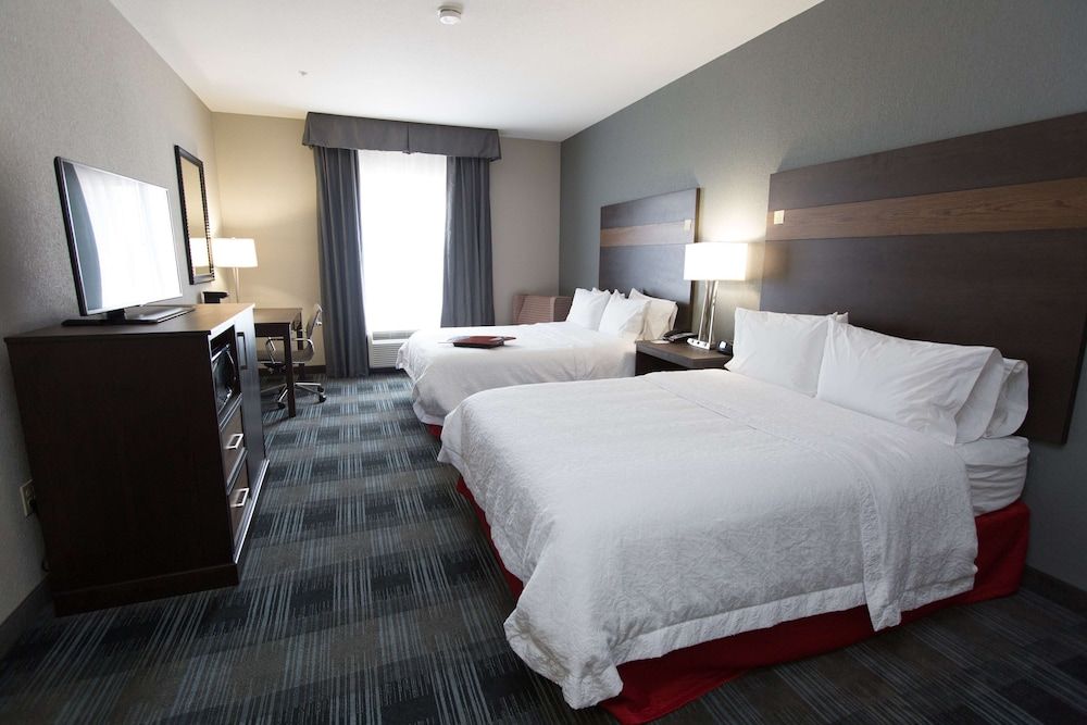 Hampton Inn & Suites Oklahoma City Airport 2