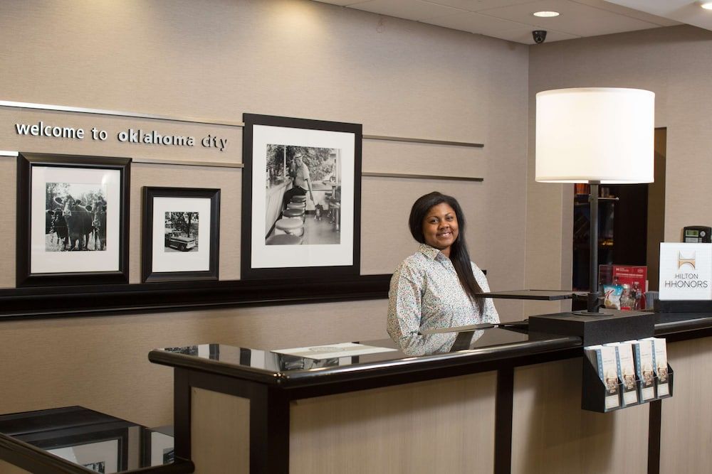 Hampton Inn & Suites Oklahoma City Airport 1