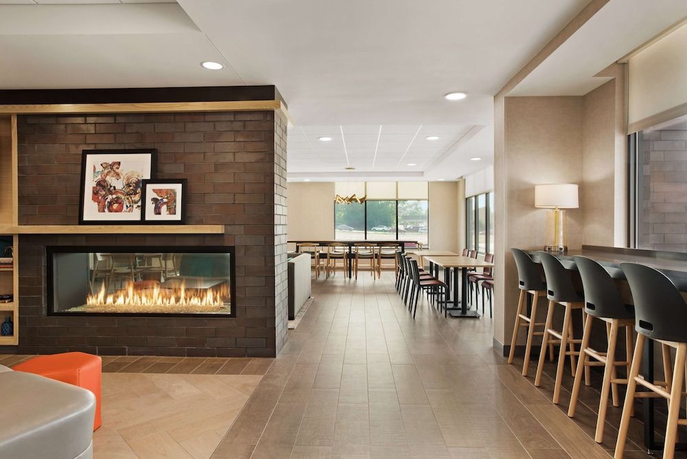 Home2 Suites by Hilton Madison Central Alliant Energy Center 2