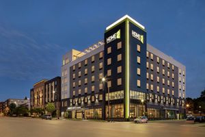 Home2 Suites By Hilton Minneapolis University Area