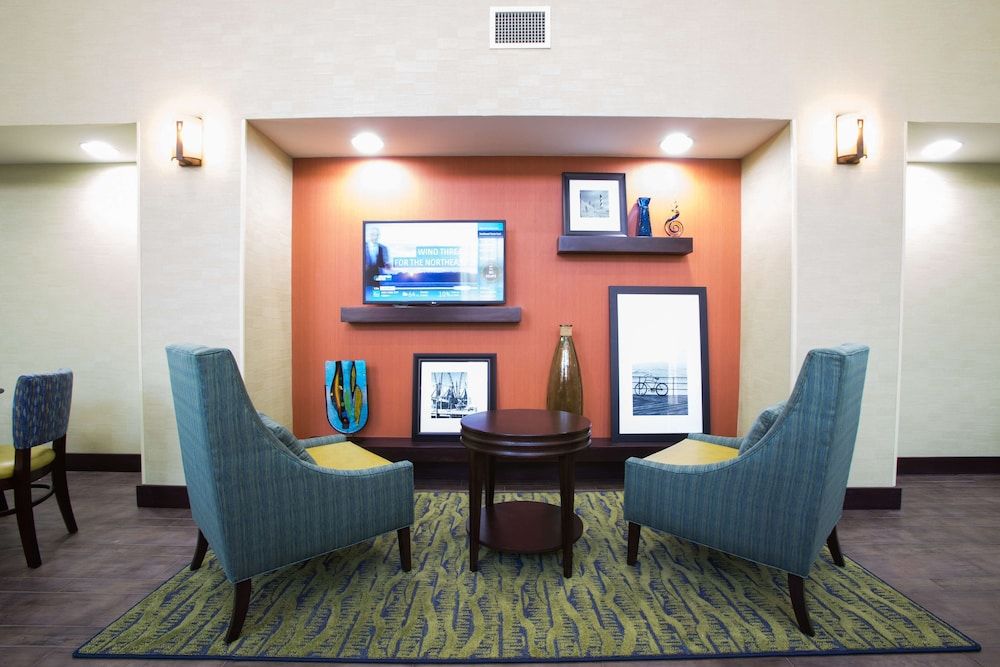 Hampton Inn & Suites Savannah - I-95 South - Gateway 3